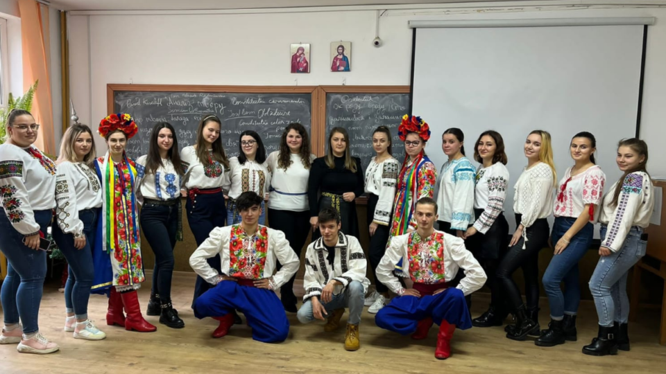 День вчителя в Румунії (повтор)