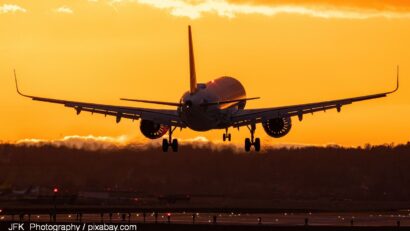 Scoaterea vizelor şi creşterea rezervărilor de avion