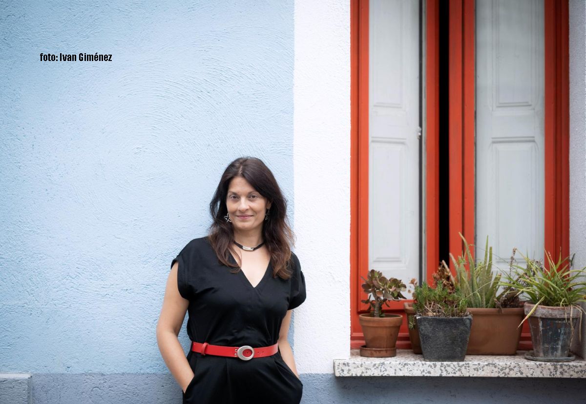Entrevista a la autora Corina Oproae, ganadora del Premio Tusquets Editores de Novela 2024 Entrevista a la autora Corina Oproae, ganadora del Premio Tusquets Editores de Novela 2024
