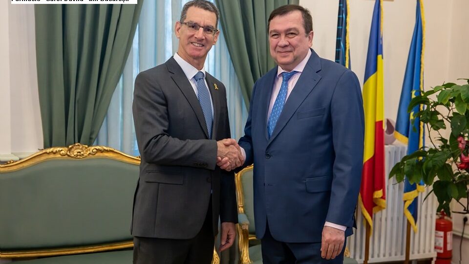 foto: Universitatea de Medicină și Farmacie "Carol Davila" din București (întâlnire Ambasadorul Israelului - Universitatea de Medicină)