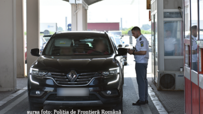 Peste 166.300 de persoane au tranzitat frontierele României în a treia zi de Crăciun