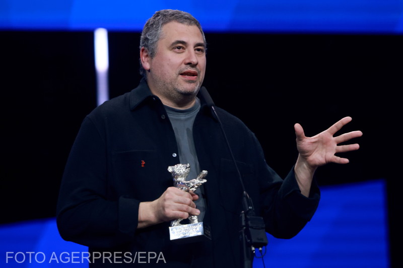 Radu Jude, pe scena Berlinalei / Foto: EPA/Agerpres