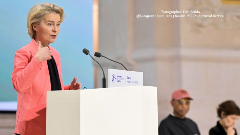 Ursula von der Leyen (Photographer: Dati Bendo / ©European Union, 2025 Source: EC - Audiovisual Service)