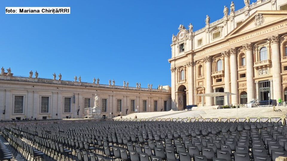 Piata San Pietro Vatican foto Mariana Chirita RRI