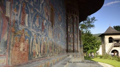 Desde Rumanía hacia el mundo: El Monasterio Voroneț – Capilla Sixtina de Oriente.