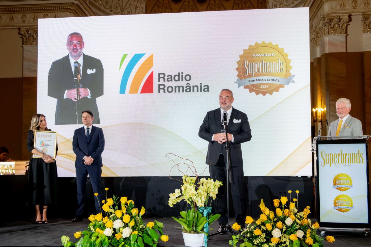 Radio România primește distincția Superbrands pentru un secol de încredere, jurnalism și cultură