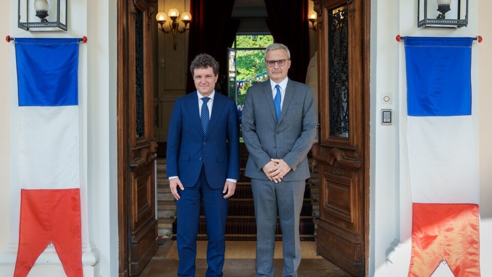 Președintele României, Nicușor Dan și ambasadorul Franței în România, Nicolas Warnery (Foto: presidency.ro)