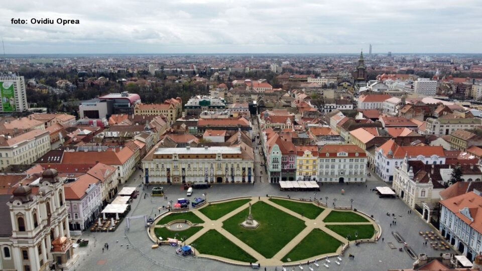 Timişoara - Piaţa Unirii (foto: Ovidiu Oprea)
