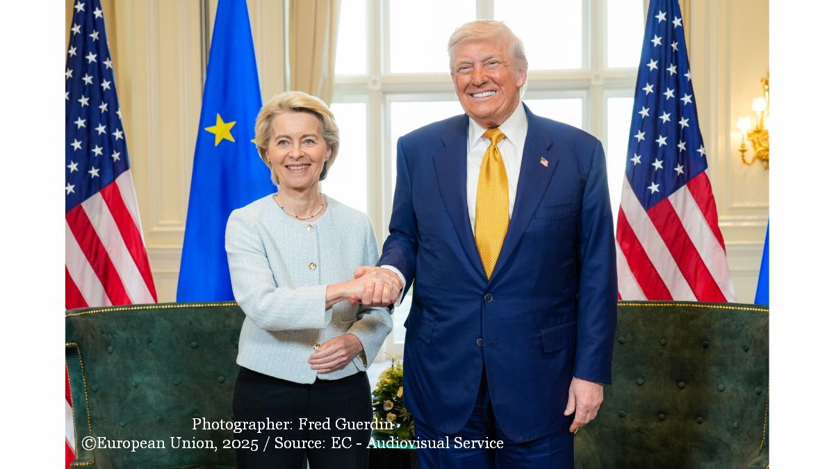 Ursula von der Leyen şi Donald Trump (Foto: Photographer: Fred Guerdin ©European Union, 2025 / Source: EC - Audiovisual Service) Ursula von der Leyen şi Donald Trump (Foto: Photographer: Fred Guerdin ©European Union, 2025 / Source: EC - Audiovisual Service)