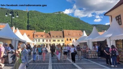 Târgul Gaudeamus Radio România continuă la Brașov