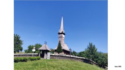 Biserica de lemn din Plopiş (foto RRI)