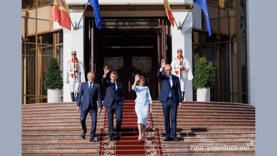 Republica Moldova a sărbătorit 34 de ani de independență (în foto: Donald Tusk, Emmanuel Macron, Maia Sandu şi Friedrich Merz) Republica Moldova a sărbătorit 34 de ani de independență (în foto: Donald Tusk, Emmanuel Macron, Maia Sandu şi Friedrich Merz)