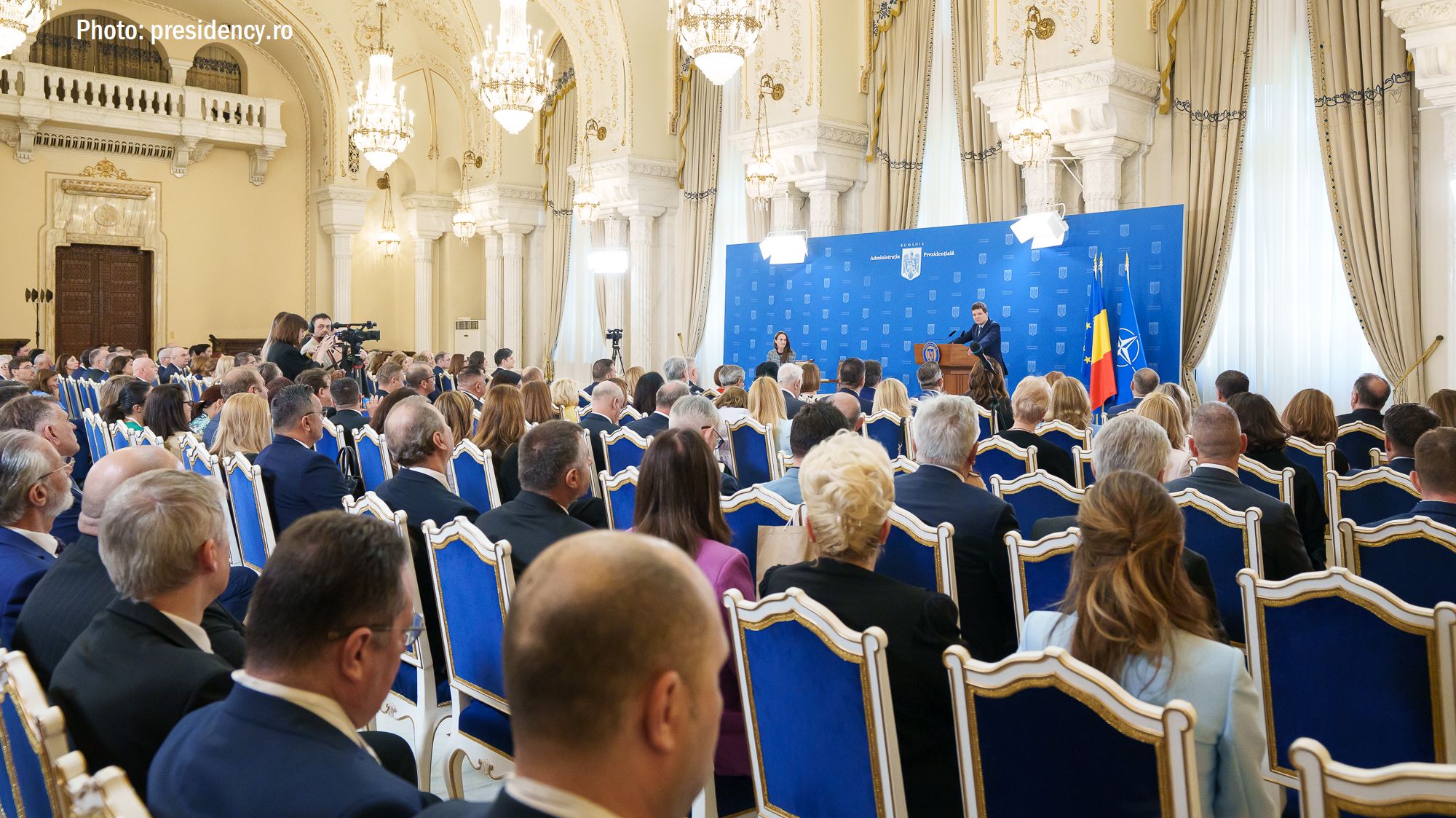 Нікушор Дан вперше прийняв глав дипломатичних місій і консульських установ, а також директорів румунських культурних інститутів за кордоном.