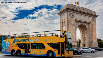 Autobuzele turistice, din nou prin Bucureşti. (sursă foto: acebook.com/PMBucuresti)