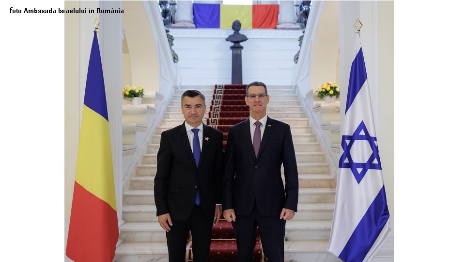 ליאור בן דור – מפגש מיחי צ'ריקה (צילום שגרירות ישראל ברומניה)