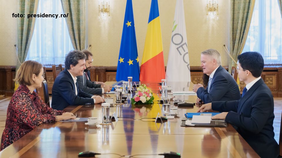 Primirea delegaţiei OCDE (sursă foto: presidency.ro)