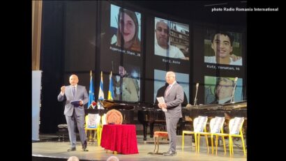 Dialogue between dr. Cătălin Cîrstoiu (left) and dr. Chen Kugel (right) - photo RRI