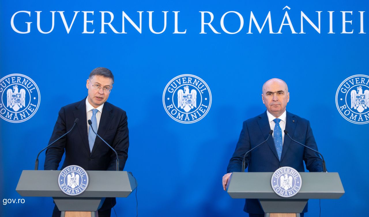 Іліє Боложан та Валдіс Домбровскіс Foto: gov.ro