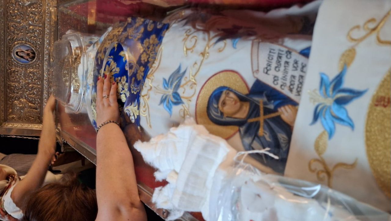 Desde Rumanía hacia el mundo: Peregrinación a Santa Parascheva en Iasi 2025