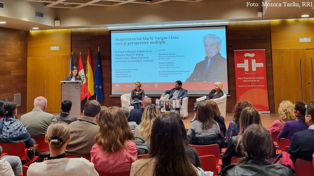 El escritor peruano Renato Cisneros participó en el Festival Cultural Latinoamericano organizado en Bucarest