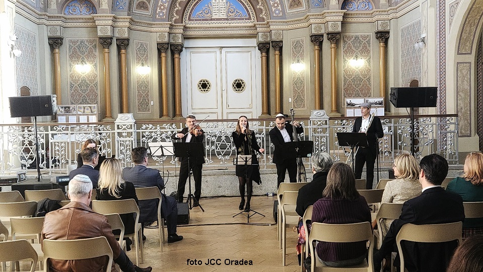 Concert klezmer la Sinagoga Neologă Sion (foto JCC Oradea)