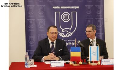 Întâlnirea primarului de la Focşani cu ambasadorul Israelului (foto Ambasada Israelului în România)