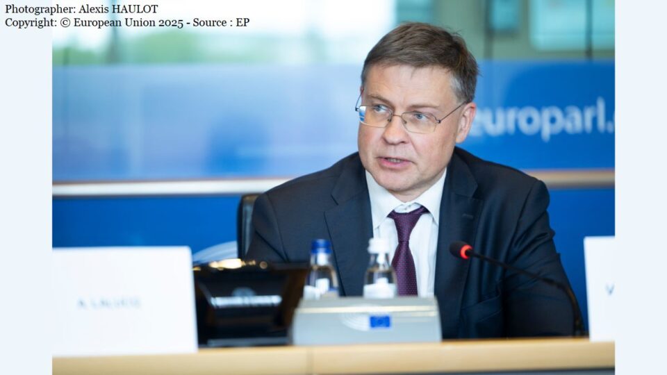 Valdis Dombrovskis (Photographer: Alexis HAULOT Copyright: © European Union 2025 - Source : EP)