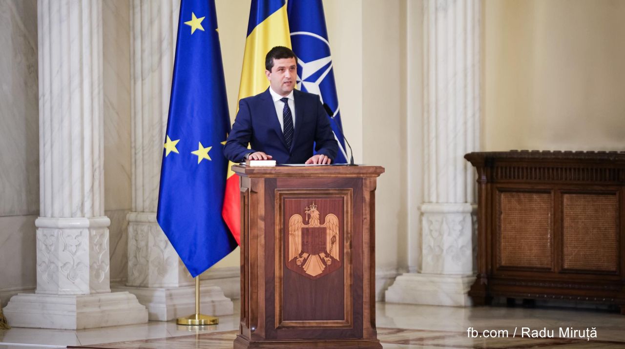 Sursa foto: fb.com / Radu Miruță