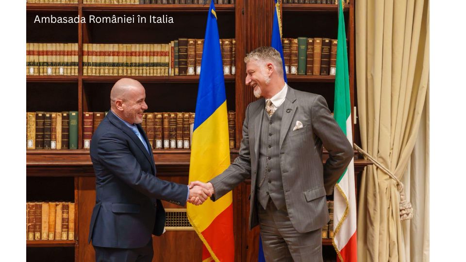 I ministri della Cultura András István Demeter e Alessandro Giuli (fonte: facebook.com/ Ambasada României în Italia / Ambasciata di Romania in Italia