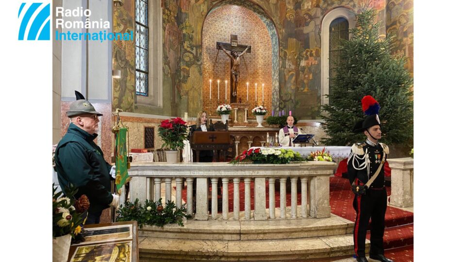 Cerimonia dedicata alla Giornata dell'Unità Nazionale e delle Forze Armate alla Chiesa Italiana di Bucarest (foto: Radio Romania Internazionale)