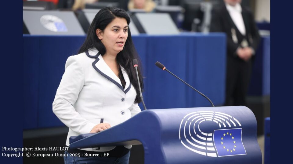 Georgiana Teodorescu (Photographer: Alexis HAULOT Copyright: © European Union 2025 - Source : EP)