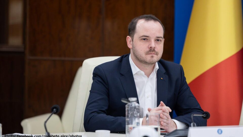 Міністр охорони здоров’я Александру Рогобете (Фото: Facebook.com/rogobete.alex)