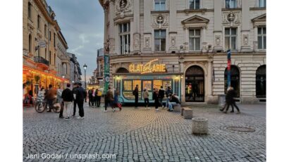 Centru Vechi, București (Foto: Jani Godari / unsplash.com)
