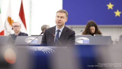 Valdis Dombrovskis (Photographer: Mathieu CUGNOT Copyright: © European Union 2026 - Source : EP)