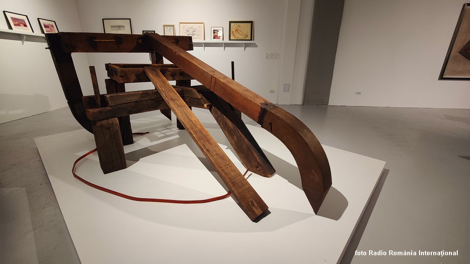 Expoziţia „Paul Neagu. Coduri generative” (foto RRI)
