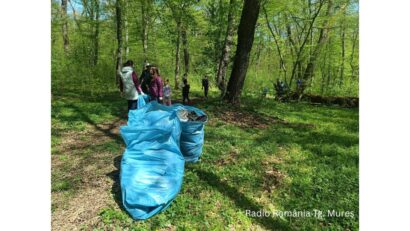 “Puliamo insieme”, iniziativa di ecologizzazione promossa da Radio Romania Târgu Mureș
