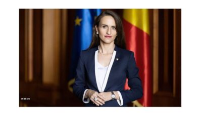 Ministrul român de externe Oana Ţoiu (foto: mae.ro)