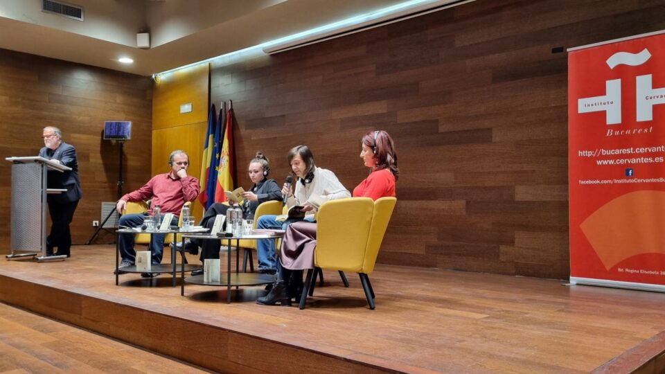 Tarde de poesía con el autor español Fernando Valverde, en Bucarest