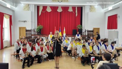 O altă viziune pentru a auzi și a cânta