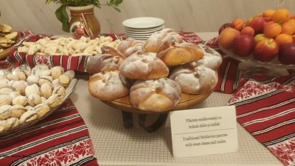Plăcinte moldoveneşti (foto: Ştefan Baciu)