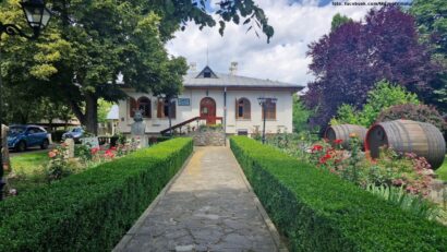 Muzeul Viei şi Vinului din Hârlău