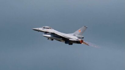 Rumänische F-16 schießen Drohnen ab