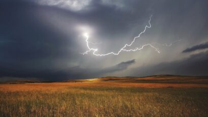 ANM: Cod portocaliu de fenomene meteo periculoase