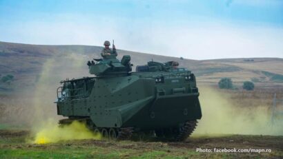 Амфібійні штурмові машини AAV