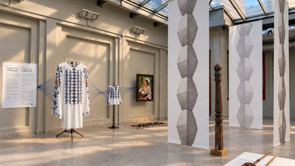 Exposición inmersiva «Gorj. Constantin antes de Brâncuși», en Madrid