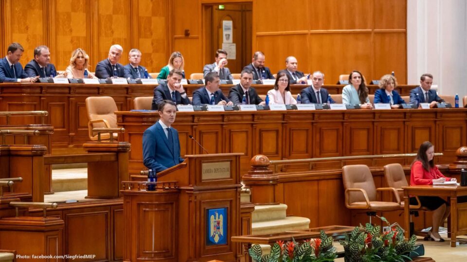 Уряд Мурешана не пройшов голосування